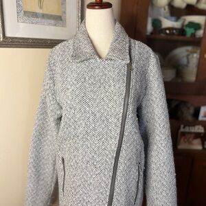 Mystree grey tweed blazer/jacket size small.